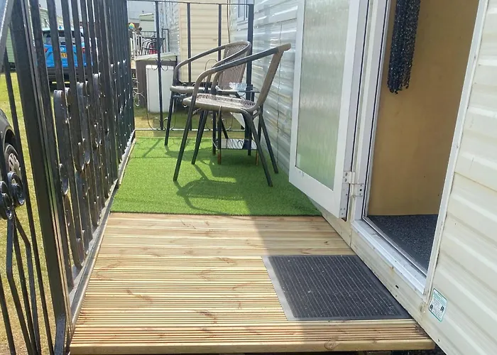 Affordable Family Caravan Promenade